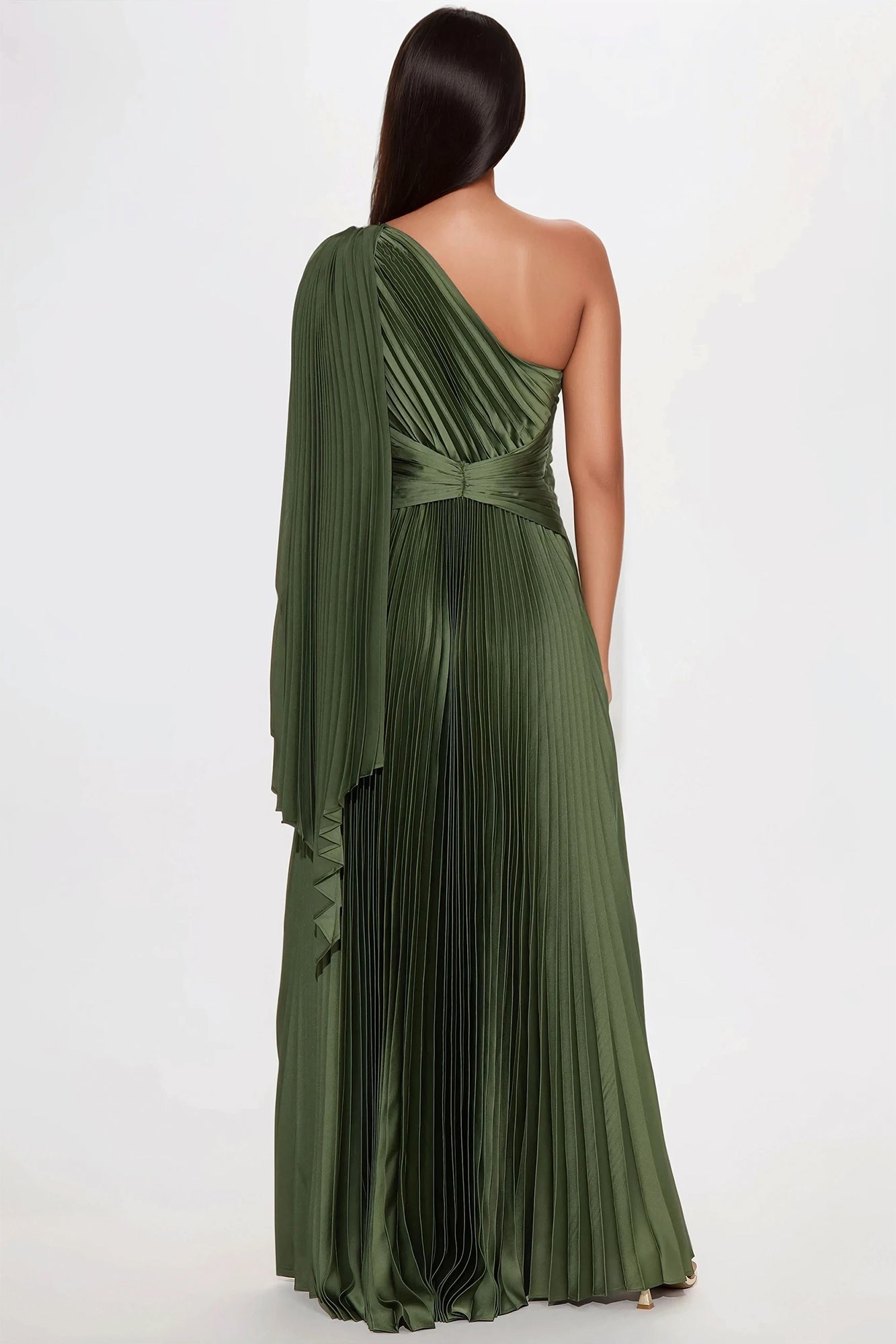 https://cdn.shopify.com/s/files/1/0293/9277/files/02-10-25_S9_58_LD9259_Olive_KP_SS_14-02-59_5463_MH_PXF.jpg?v=1739834498