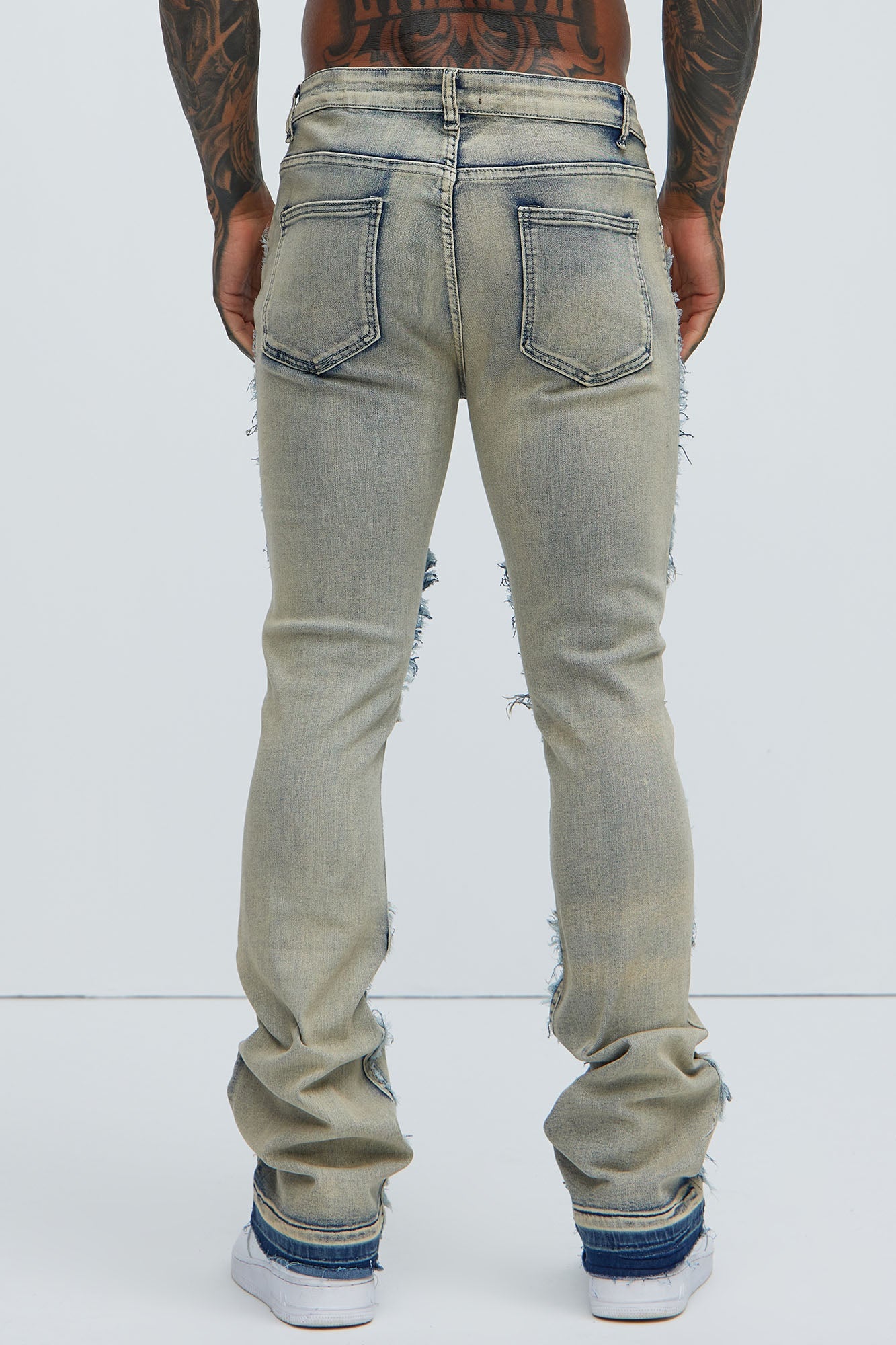 https://cdn.shopify.com/s/files/1/0293/9277/files/04-09-24_S7_82_BG4_LightBlue_P_CZ_DJ_14-52-45_66944_TT.jpg?v=1712862021