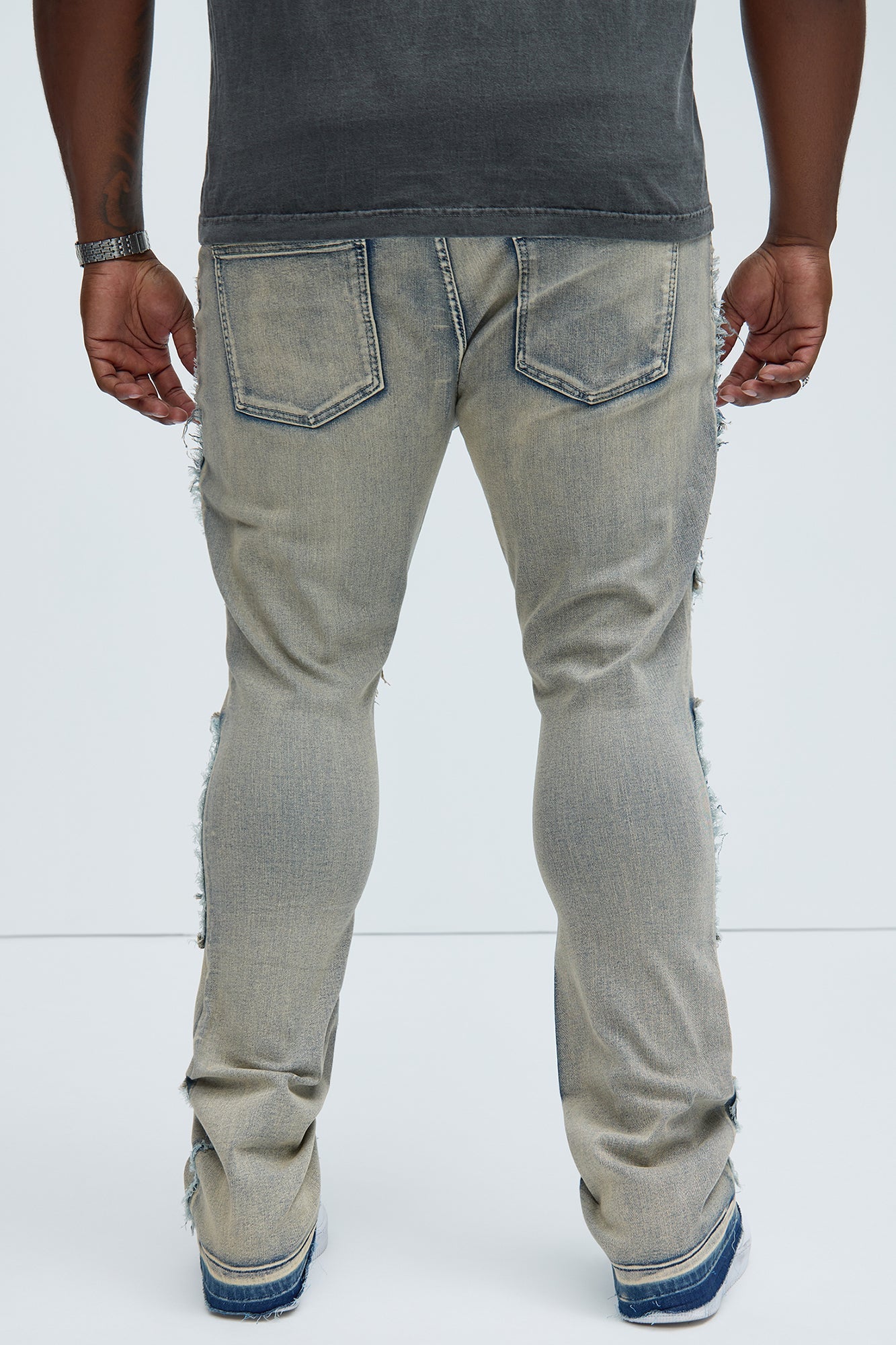 https://cdn.shopify.com/s/files/1/0293/9277/files/04-16-24_S7_51_SPDN3488MVINTAGEBLK_Black_P_KF_DJ_13-09-49_PLUS_72475_PXF.jpg?v=1713478989
