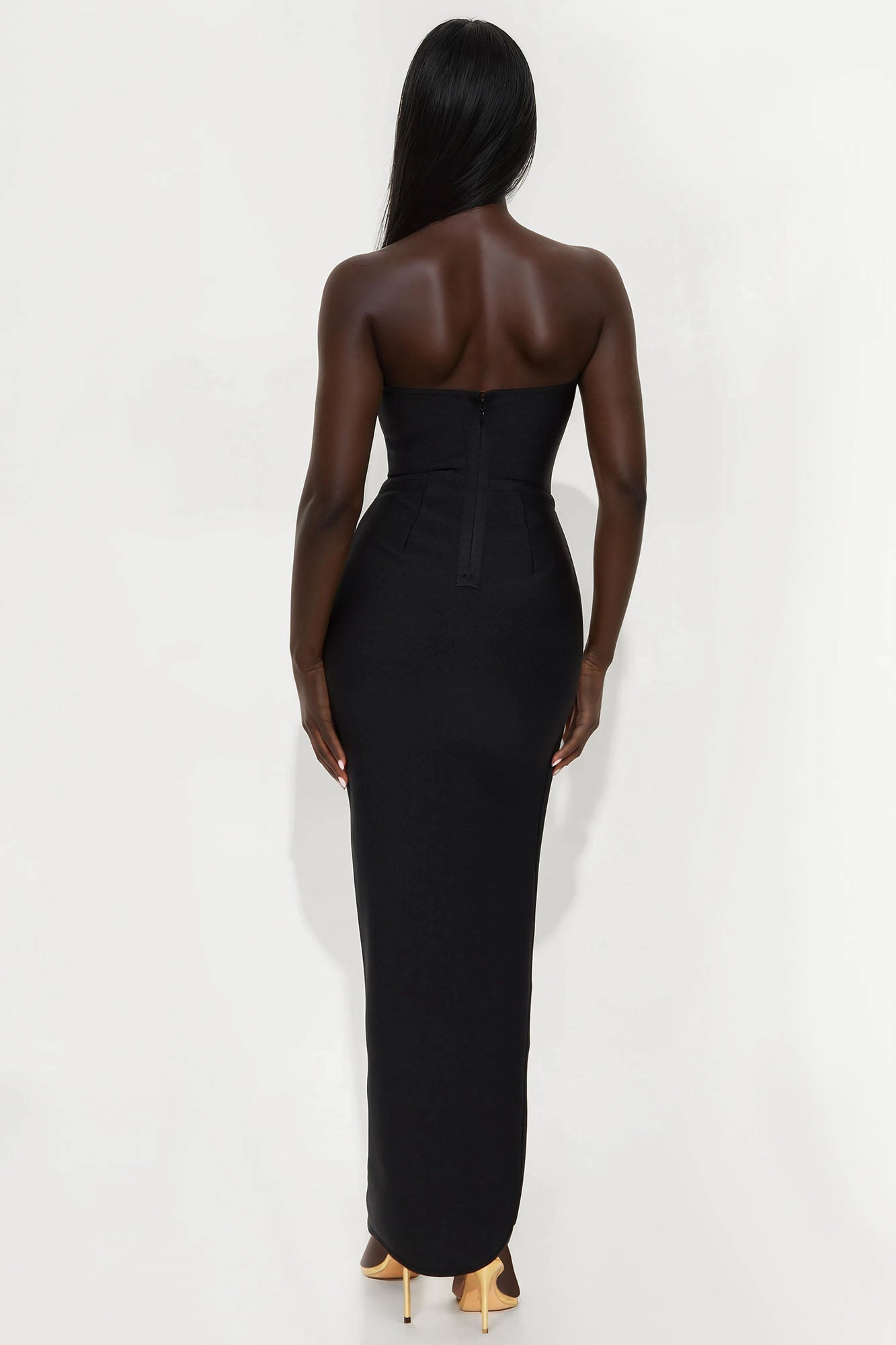 https://cdn.shopify.com/s/files/1/0293/9277/files/04-17-25_S6_21_BD538_Black_AE_AP_10-55-15_66090_MH_MH-Totie_MH.jpg?v=1747248300