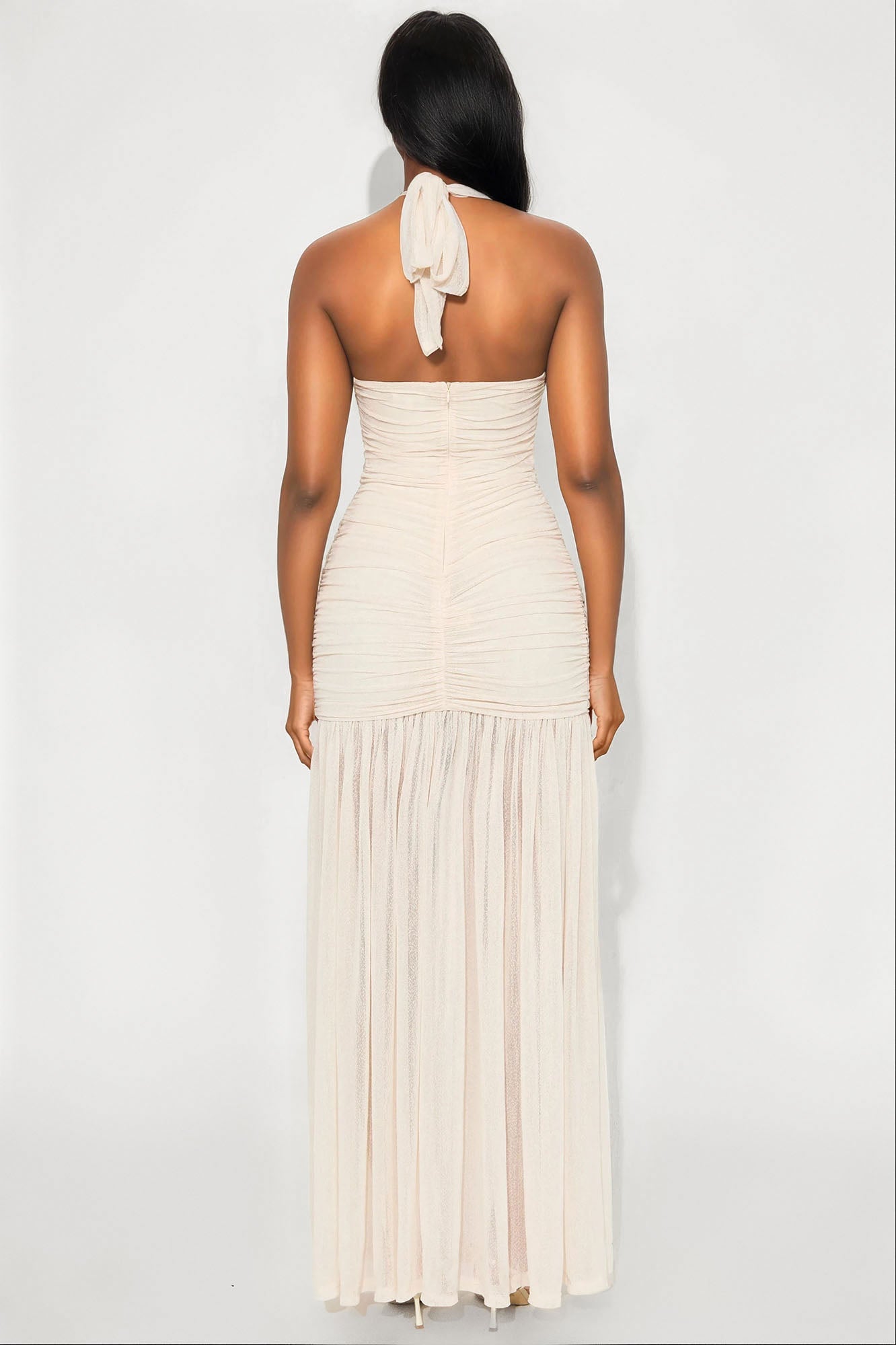 https://cdn.shopify.com/s/files/1/0293/9277/files/05-01-25_S9_18_LD11511_Ivory_RK_DO_11-37-04_5373_MH-Adia_BH.jpg?v=1747344727