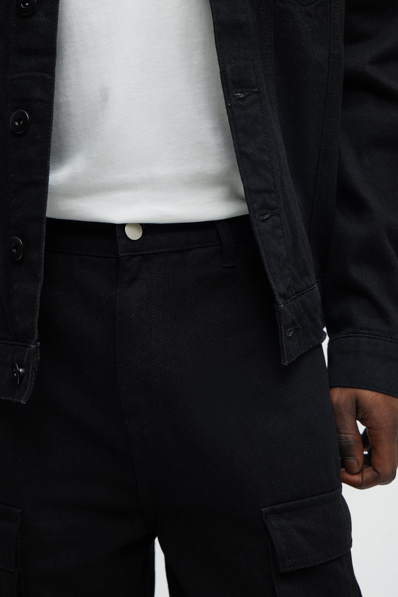 https://cdn.shopify.com/s/files/1/0293/9277/files/05-02-25_S7_13_SU25B511_Black_KJ_PC_10-18-34_119000_PXF.jpg?v=1746555804