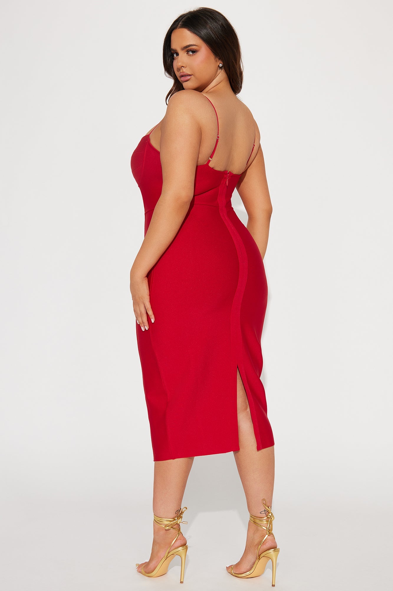 https://cdn.shopify.com/s/files/1/0293/9277/files/10-12-23Studio4_TK_AC_11-59-34_37_GG23033_Red_17313_PLUS_PXF.jpg?v=1697652039