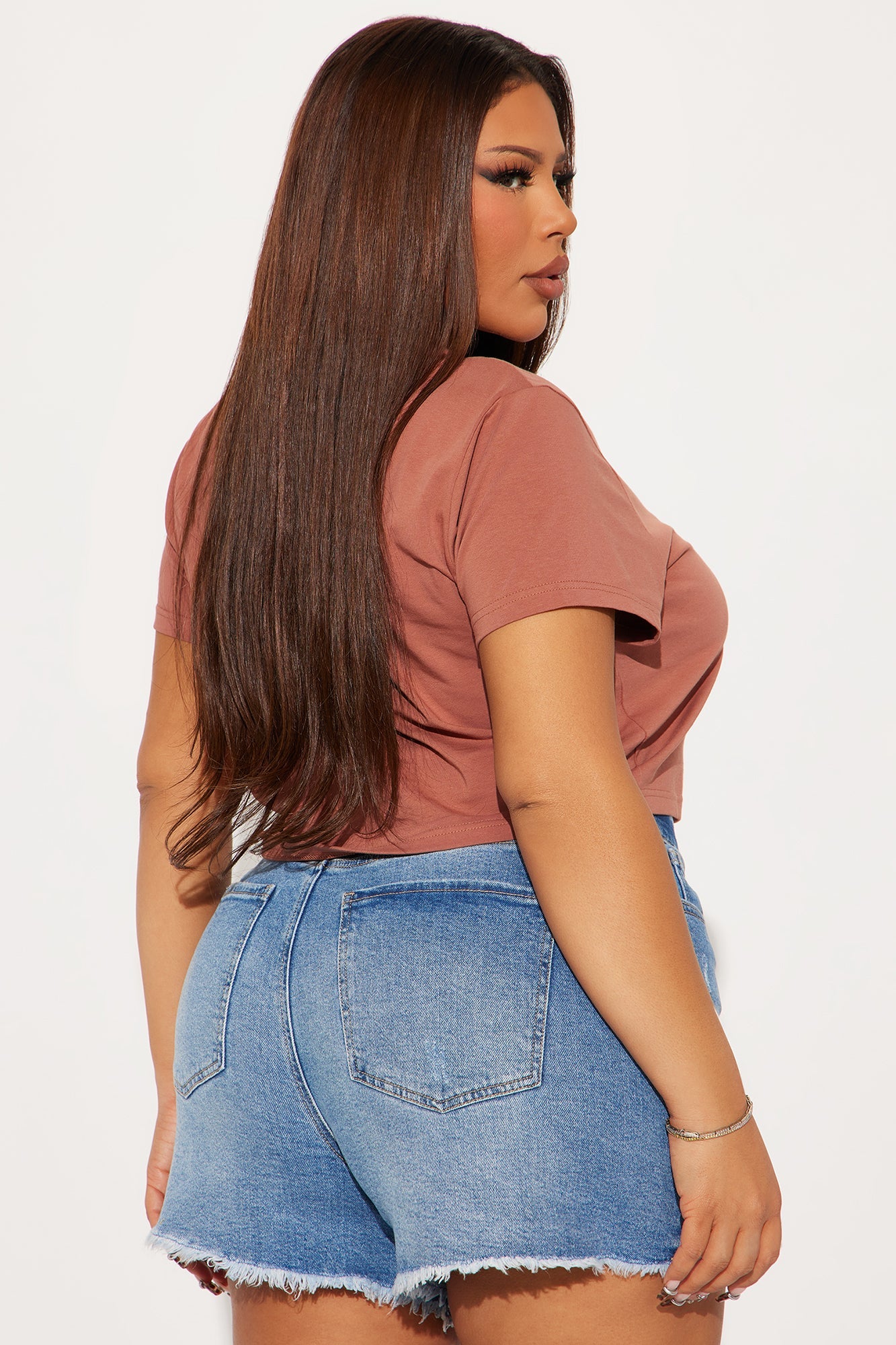https://cdn.shopify.com/s/files/1/0293/9277/files/02-19-25_S4_19_7VND9A5262NV_Brown_HY_IM_11-44-37_PLUS_19968_PXF.jpg?v=1740097721