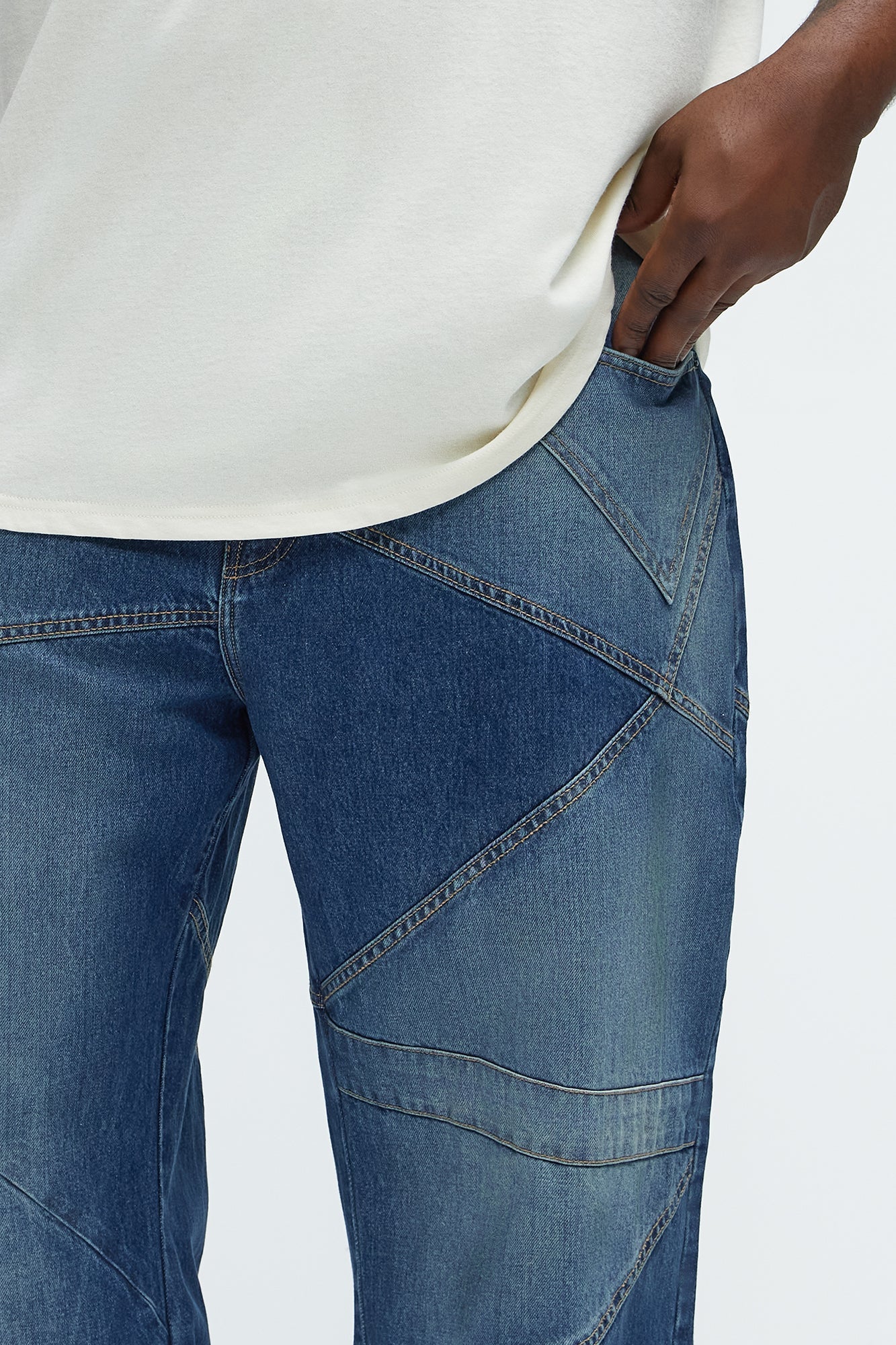 https://cdn.shopify.com/s/files/1/0293/9277/files/02-20-25_S7_41_ZDF01D510012_MediumWash_CXB_DJ_11-10-25_PLUS_69170_PXF.jpg?v=1740248875