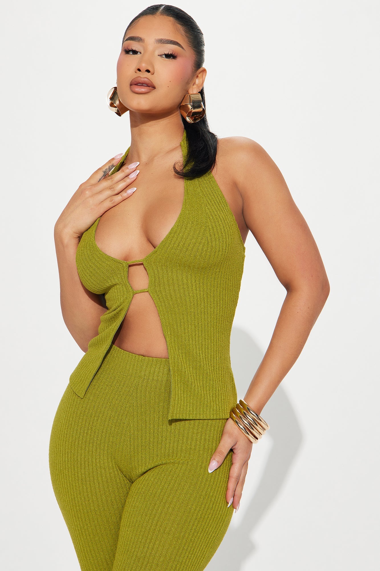 https://cdn.shopify.com/s/files/1/0293/9277/files/03-27-24_S1_2_HKTP24268_Olive_KJ_AP_10-06-02_45726_PXF.jpg?v=1711987742