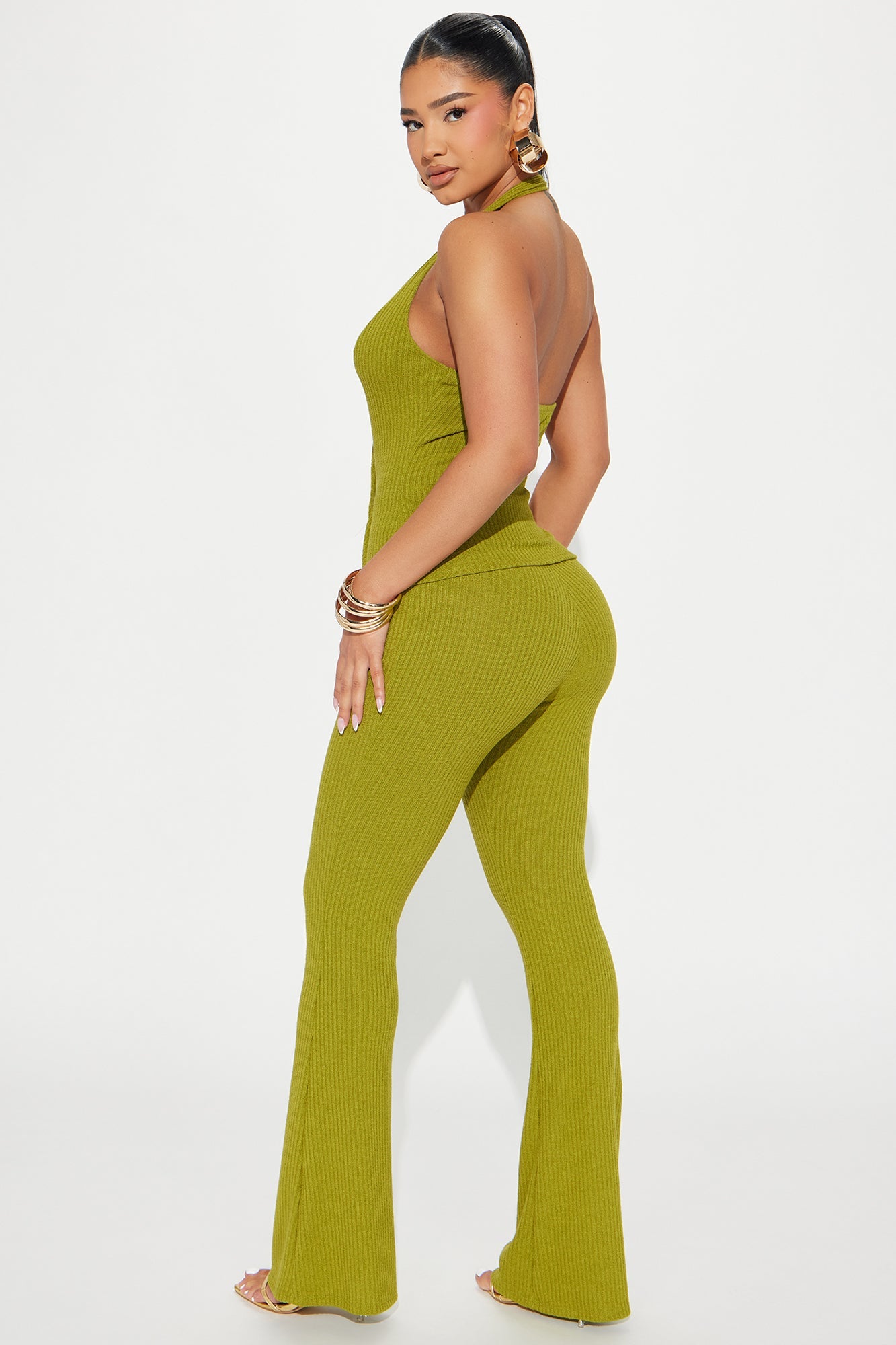 https://cdn.shopify.com/s/files/1/0293/9277/files/03-27-24_S1_2_HKTP24268_Olive_KJ_AP_10-06-59_45730_PXF.jpg?v=1711987740