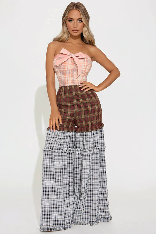 https://cdn.shopify.com/s/files/1/0293/9277/files/04-03-25_S9_22_YJ4728N_Pinkcombo_CR_AP_12-36-53_58335_CM-Vita_PXF.jpg?v=1744654333