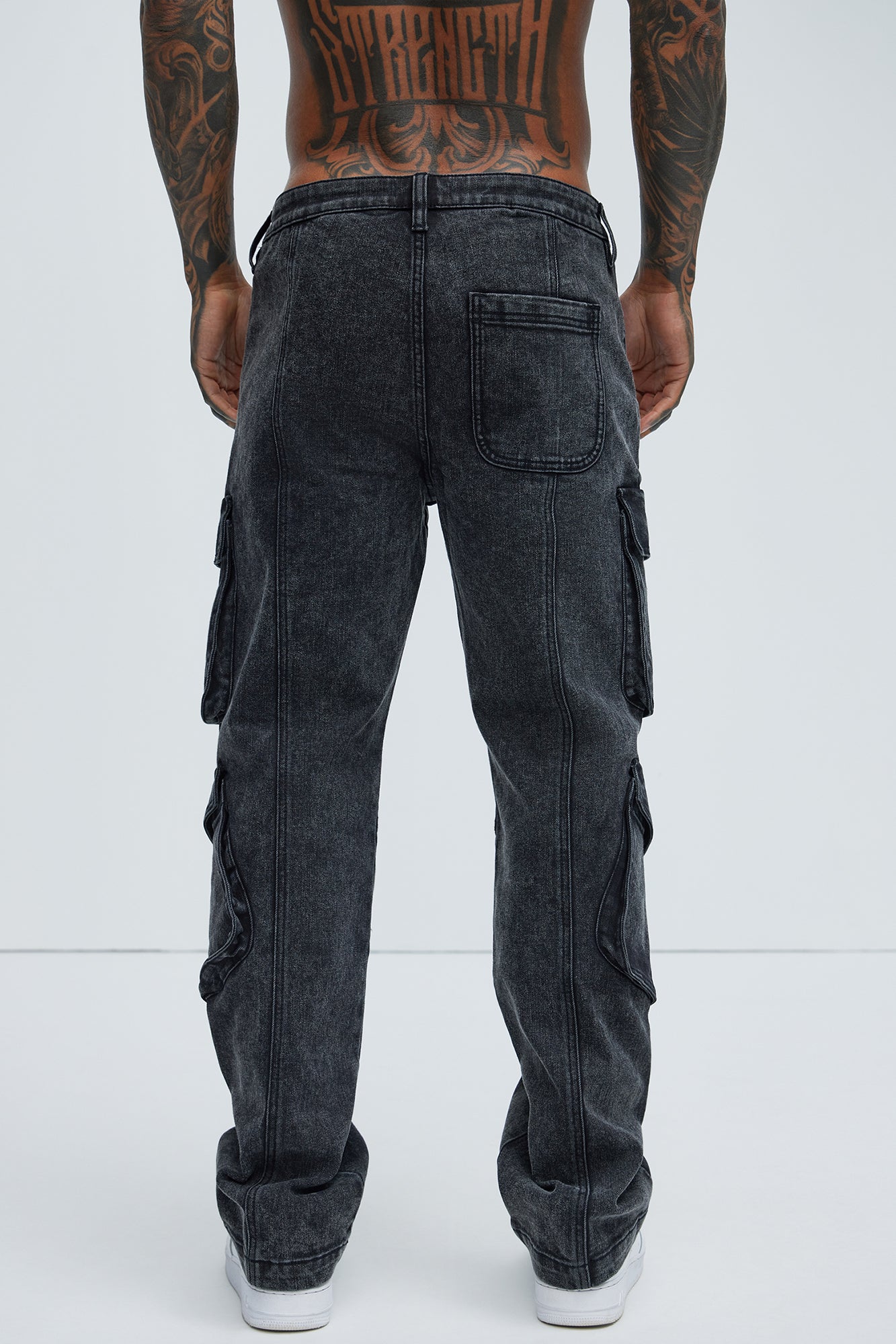 https://cdn.shopify.com/s/files/1/0293/9277/files/04-12-24_S7_44_ZDF01D420007_BlackWash_KF_DJ_12-57-13_42552_PXF.jpg?v=1741711976