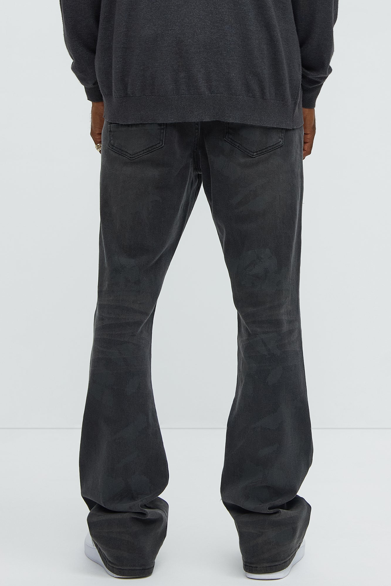 https://cdn.shopify.com/s/files/1/0293/9277/files/04-23-25_S7_58_ZDF01D510045_Black_CZ_DJ_14-14-40_112630_PXF.jpg?v=1745860699