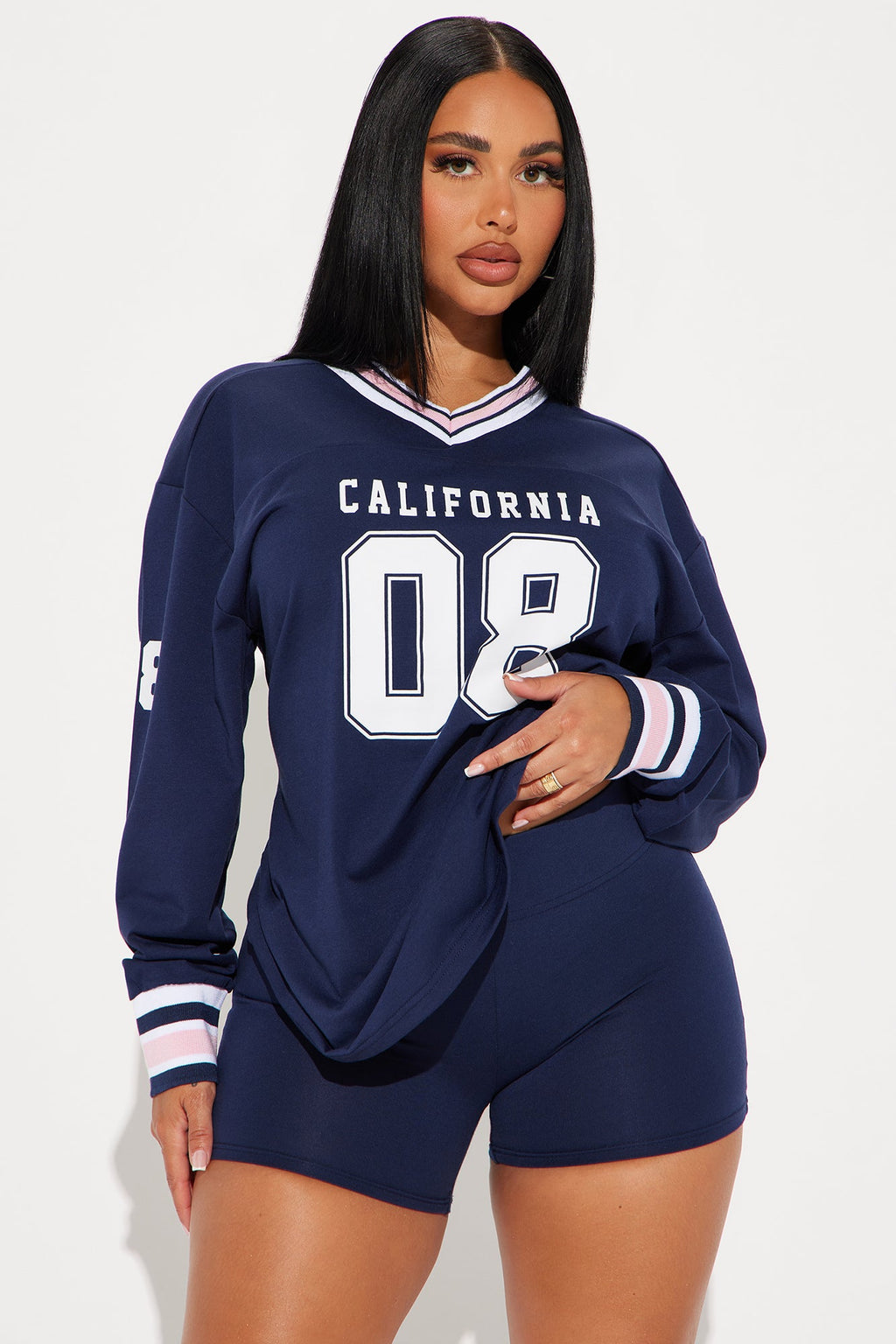 https://cdn.shopify.com/s/files/1/0293/9277/files/05-09-24_S1_32_30108Y_Navycombo_HY_SS_14-14-51_72504_PXF.jpg?v=1718744082