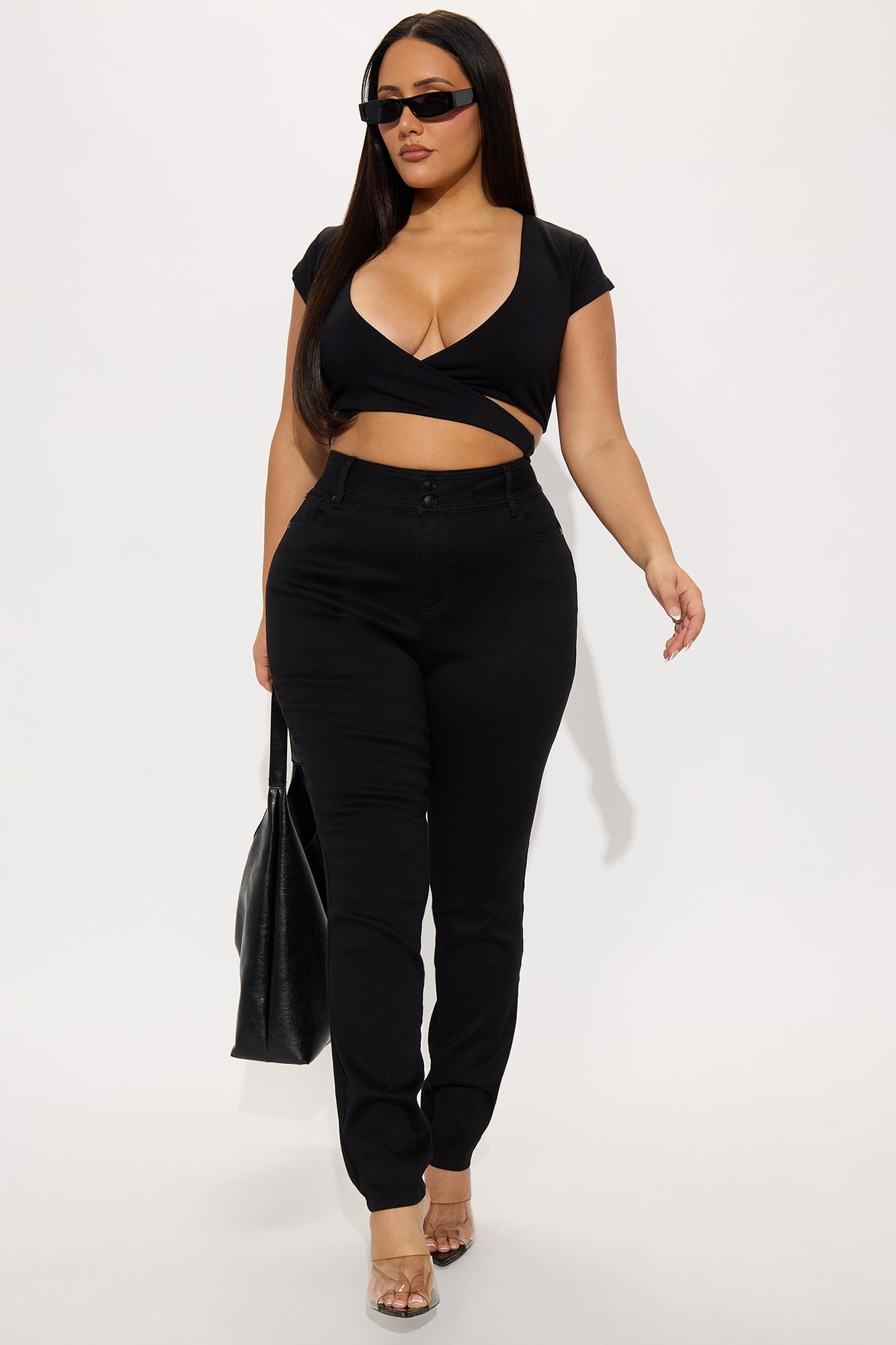 https://cdn.shopify.com/s/files/1/0293/9277/files/05-19-25_S8_37_FN22917A57T_Black_JP_SS_11-54-16_PLUS_2687_PXF.jpg?v=1747768289