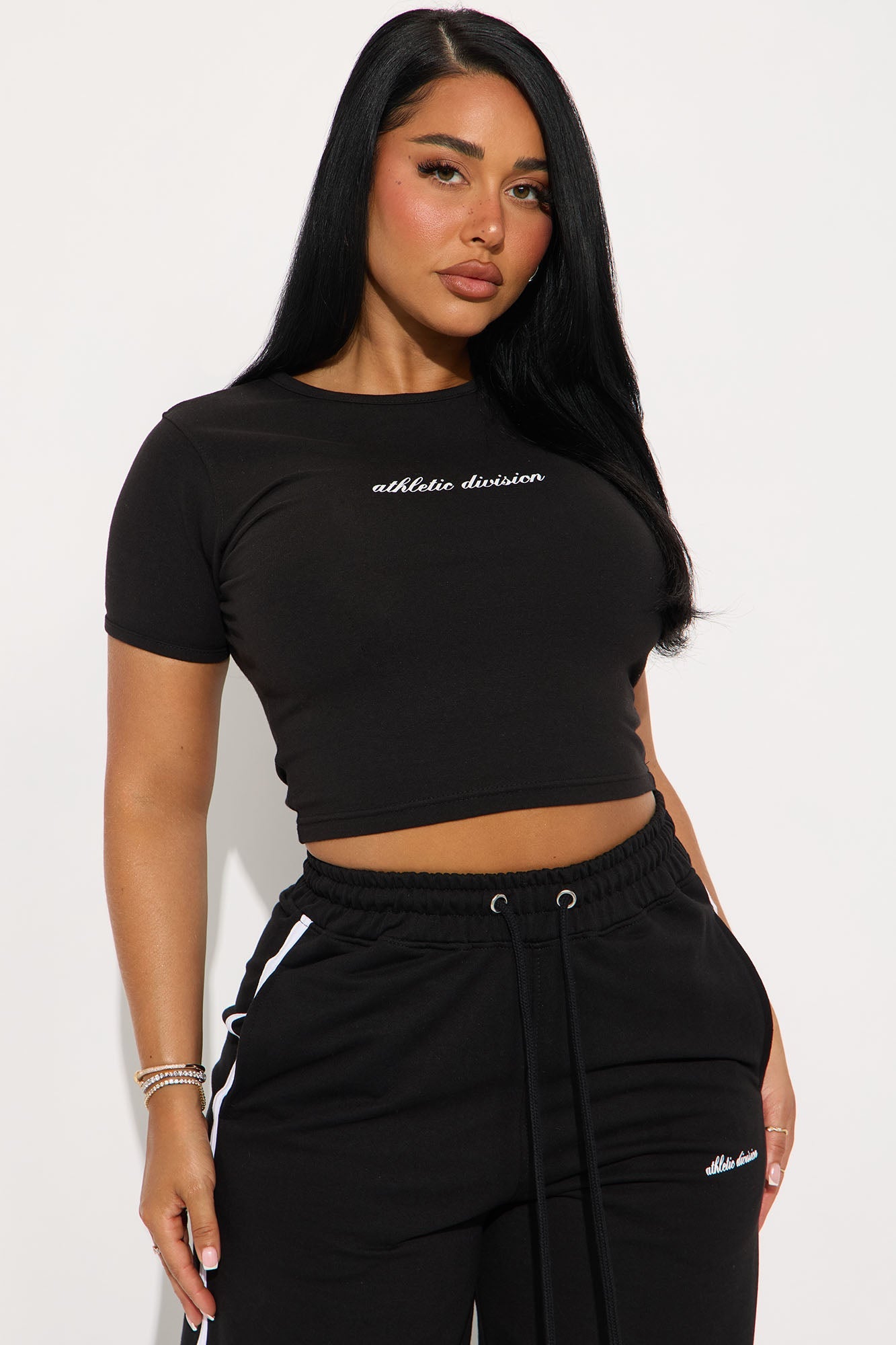 https://cdn.shopify.com/s/files/1/0293/9277/files/05-30-25_S1_15_ZPK13513SET_Black_ZSR_KJ_PC_10-58-48_0184_SG.jpg?v=1748639464
