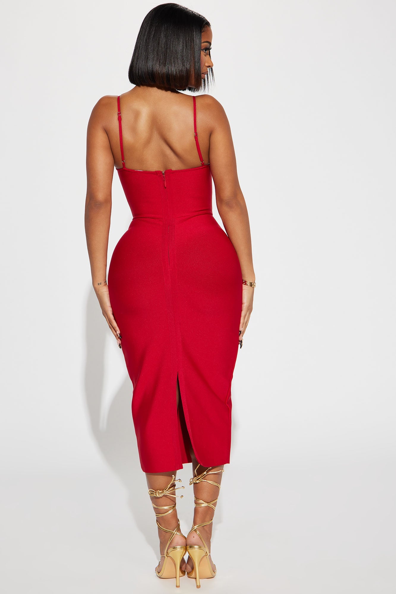 https://cdn.shopify.com/s/files/1/0293/9277/files/07-17-23Studio1_CC_AP_11-58-59_21_GG23033_Red_1671_DQ.jpg?v=1689957500