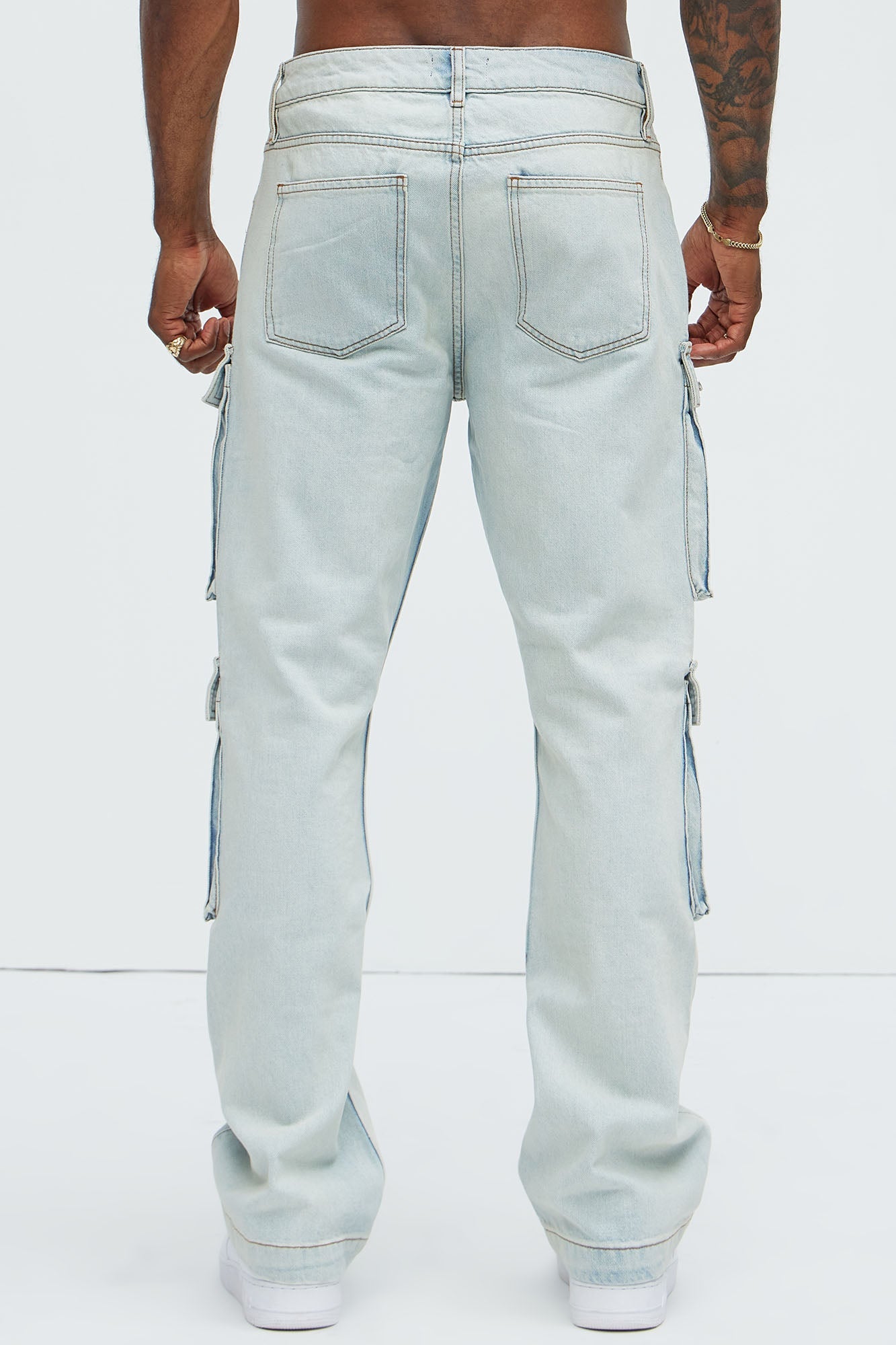 https://cdn.shopify.com/s/files/1/0293/9277/files/08-14-24_S7_2_ZDF01D420037_LightBlueWash_CZ_DJ_09-53-30_54947_CM.jpg?v=1723754398