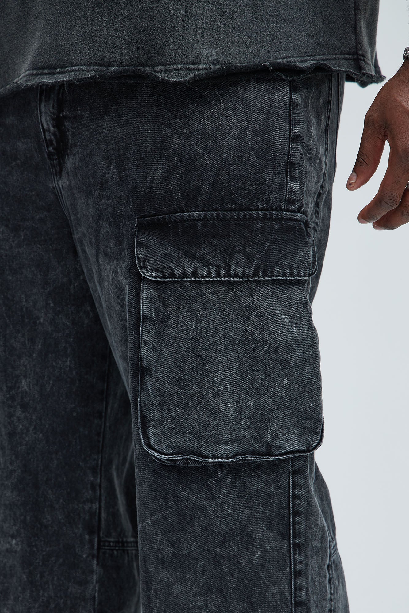 https://cdn.shopify.com/s/files/1/0293/9277/files/09-13-24_S7_6_ZDF01D420041_Black_KJ_DJ_09-23-22_PLUS_57697_TT.jpg?v=1726266045