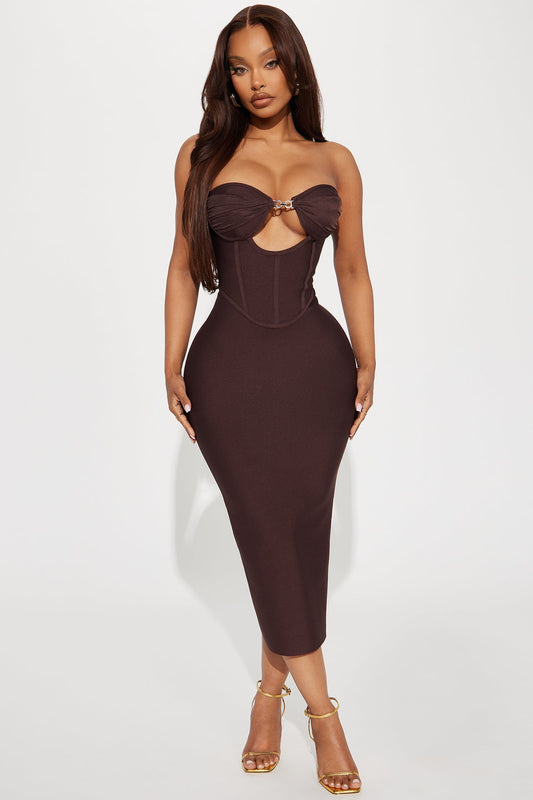 https://cdn.shopify.com/s/files/1/0293/9277/files/11-06-24_S2_7_GW24K1854_Chocolate_KJ_RL_13-51-55_18816_PXF.jpg?v=1731007963