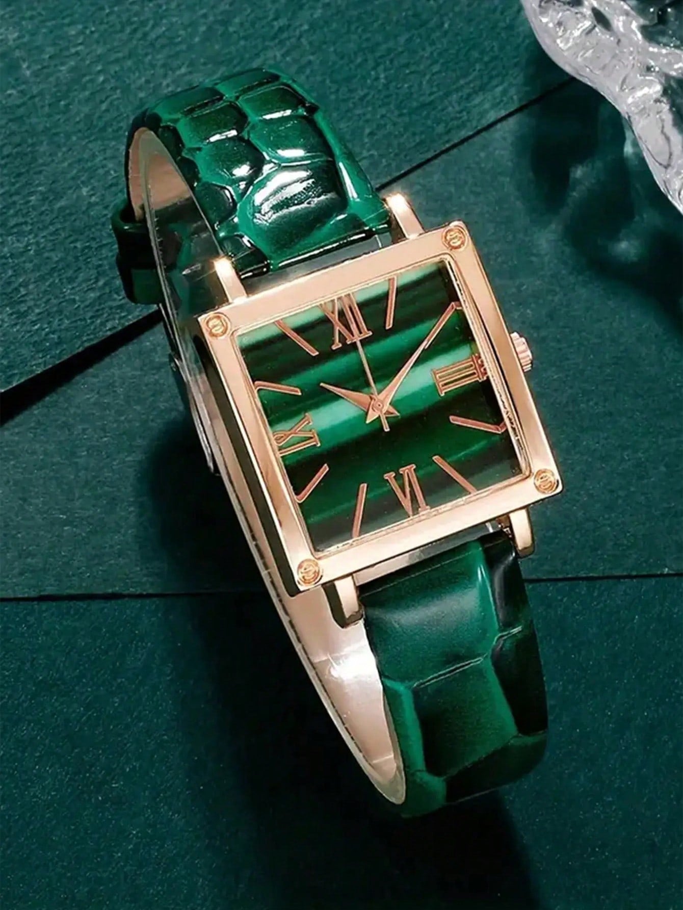 https://img.ltwebstatic.com/images3_spmp/2023/11/13/81/169984573917149f2269b063052ccbd3521f687722.jpg