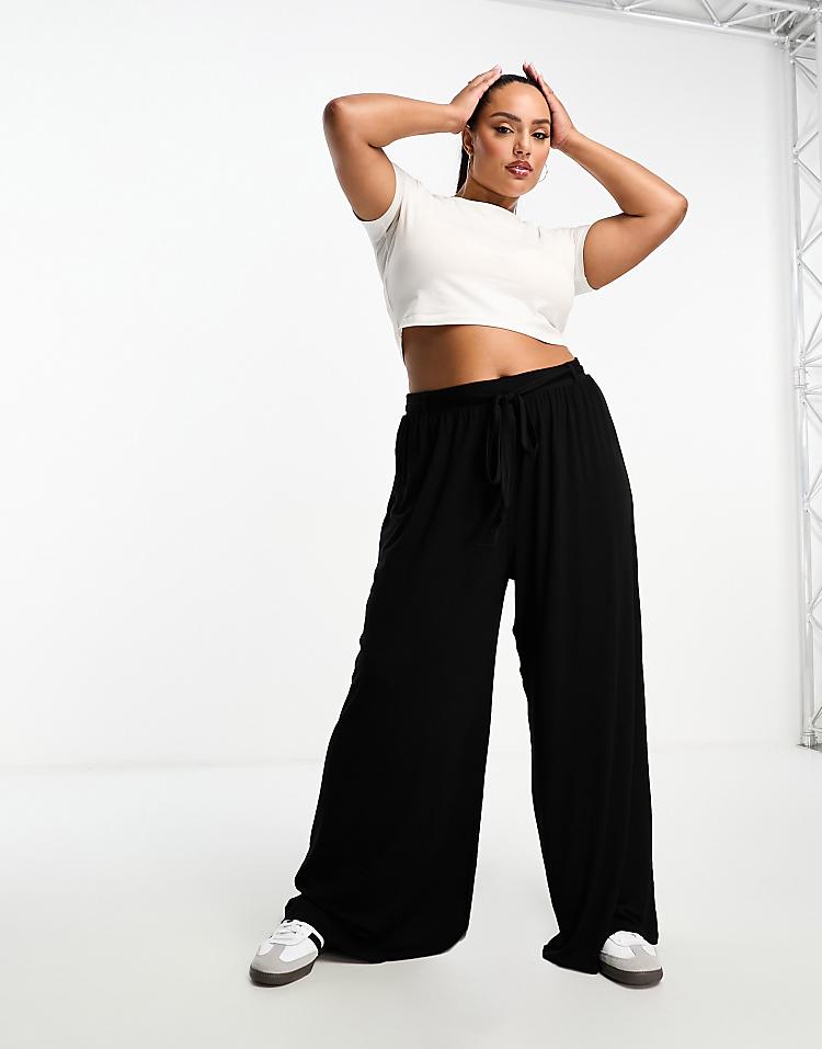 https://images.asos-media.com/products/asos-design-curve-tie-belt-wide-leg-trouser-in-black/204396081-1-black?$n_750w$&wid=750&fit=constrain