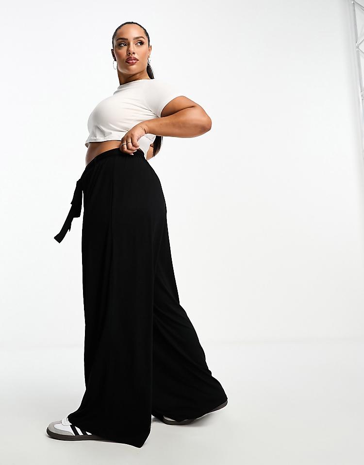 https://images.asos-media.com/products/asos-design-curve-tie-belt-wide-leg-trouser-in-black/204396081-2?$n_750w$&wid=750&fit=constrain