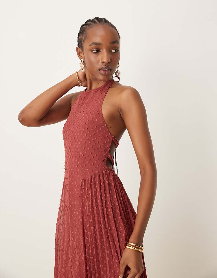 https://images.asos-media.com/products/asos-design-fluffy-dobby-racer-neck-pleat-panel-midi-dress-in-burgundy/206293752-3?$n_750w$&wid=750&fit=constrain
