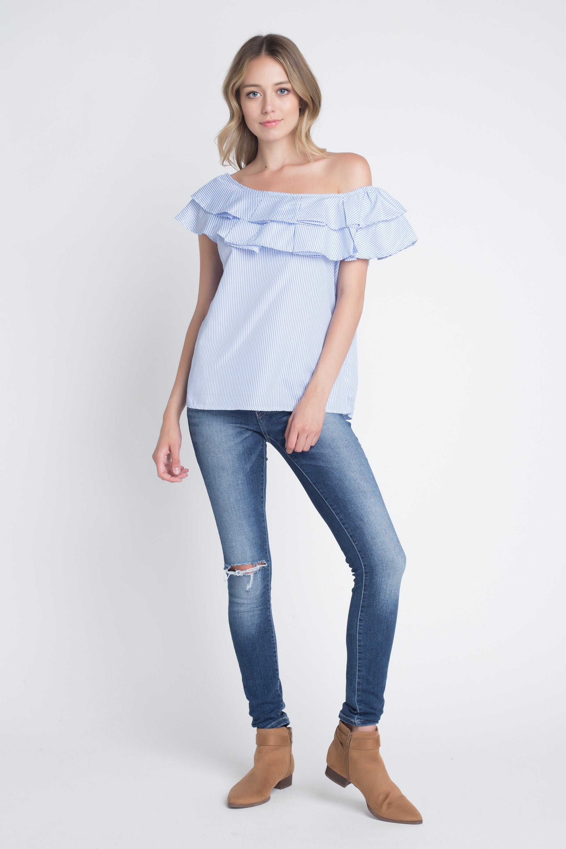 https://cdn.shopify.com/s/files/1/1397/2571/products/MM31971640_White_Blue.jpg?v=1532727459