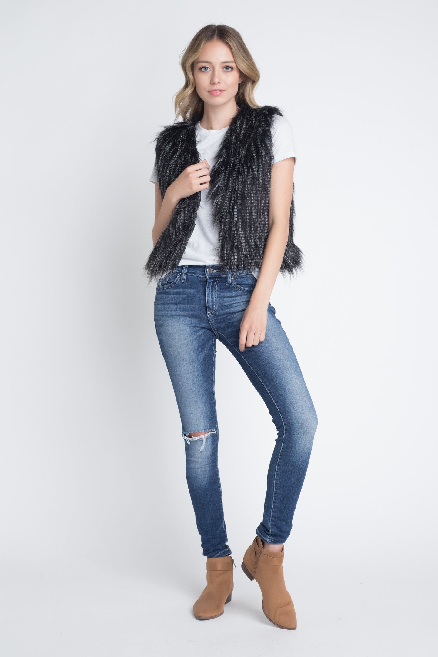 https://cdn.shopify.com/s/files/1/1397/2571/products/MMV1125422463_Black.jpg?v=1539209612